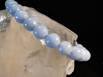 natural stone bracelet 8 mm: ANGELITE from PERU