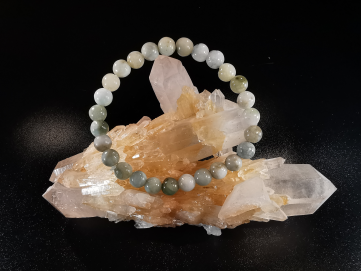 bracelet pierre naturelle 8 mm:  JADEITE