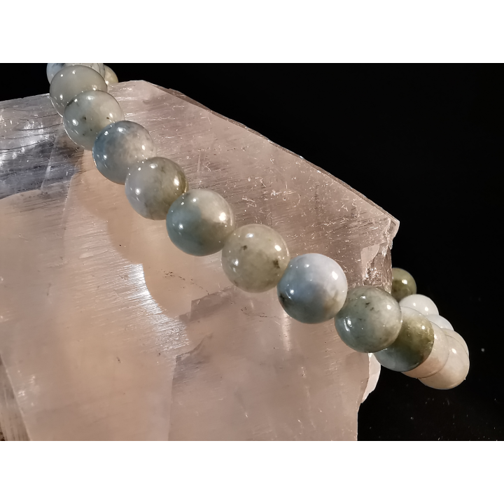 bracelet pierre naturelle 8 mm:  JADEITE