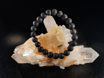 natural stone bracelet 8 mm: LARVA