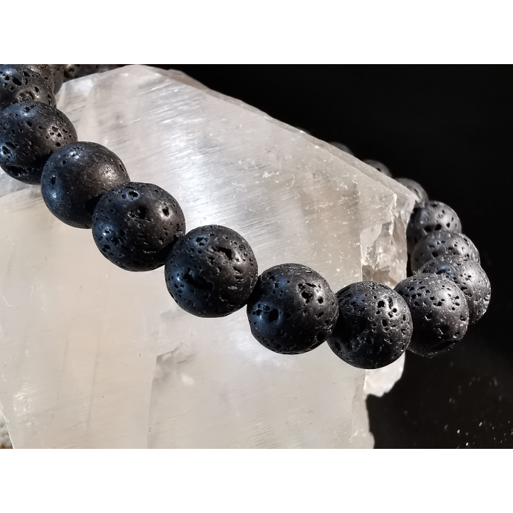 natural stone bracelet 8 mm: LARVA