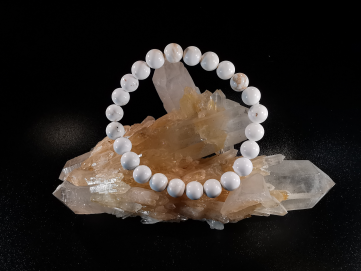 bracelet pierre naturelle 8 mm:  MAGNESITE