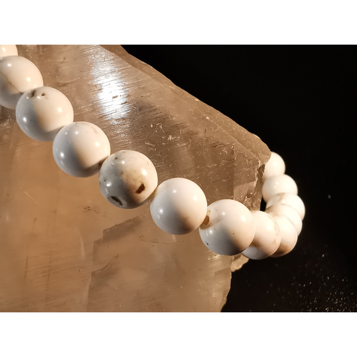 natural stone bracelet 8 mm: MAGNESITE