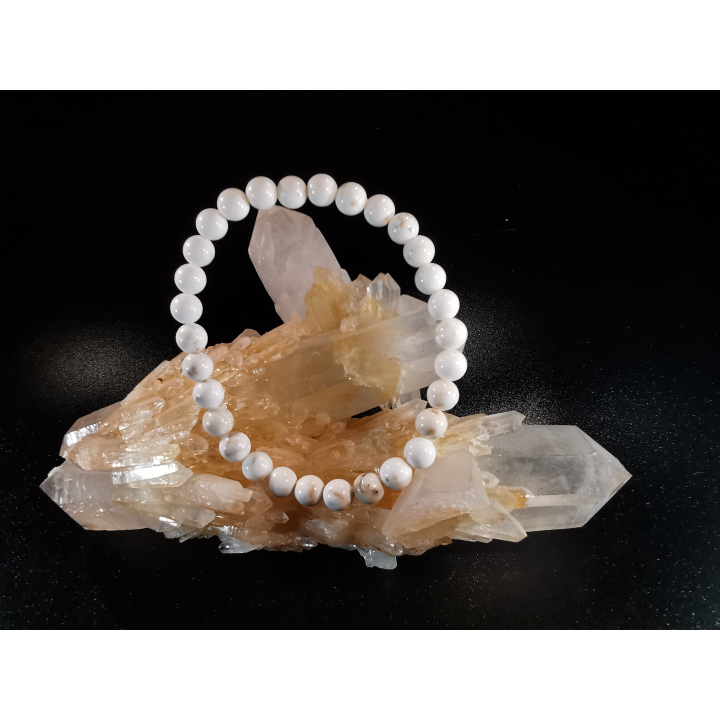 natural stone bracelet 6 mm: MAGNESITE