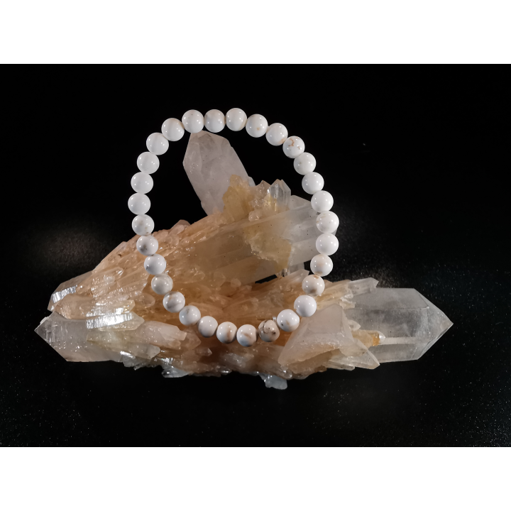 natural stone bracelet 6 mm: MAGNESITE