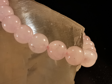 natural stone bracelet 8 mm: QUARTZ ROSE