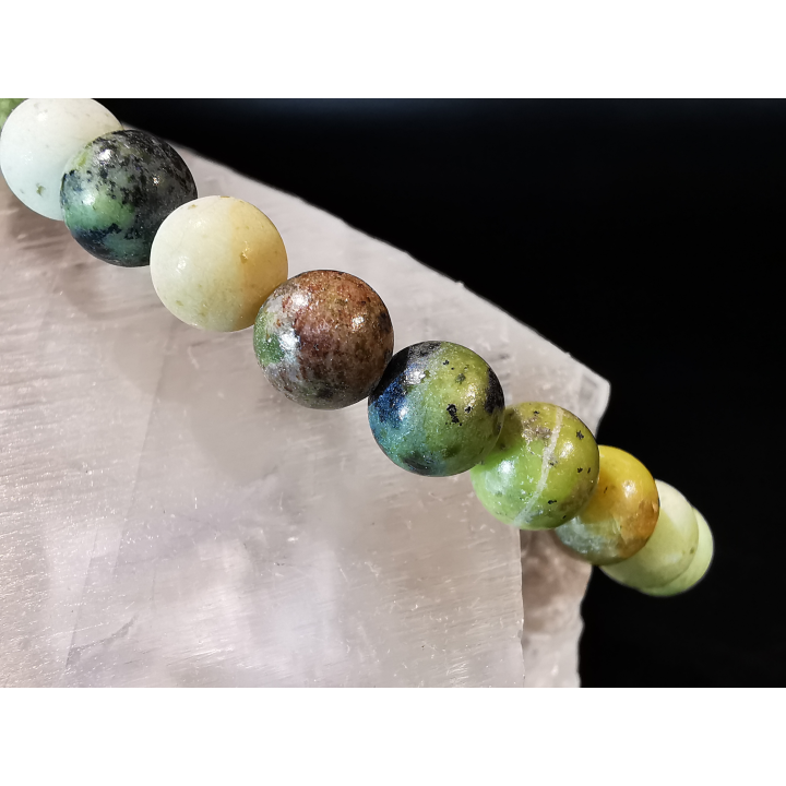 natural stone bracelet 6mm: OPALE VERTE