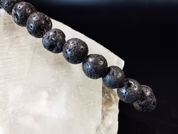 natural stone bracelet 6mm: LAVE