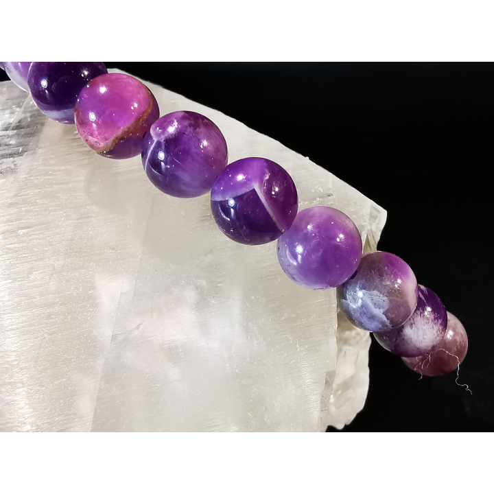 natural stone bracelet 6mm:  AMETHYSTE CHEVRON