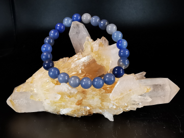 natural stone bracelet 8 mm: QUARTZ BLEU