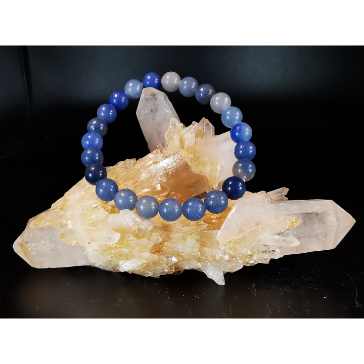 bracelet pierre naturelle 8 mm:  QUARTZ BLEU