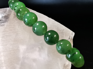 bracelet pierre naturelle 8 mm:  JADE NEPHRITE