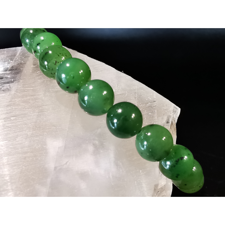 bracelet pierre naturelle 8 mm:  JADE NEPHRITE