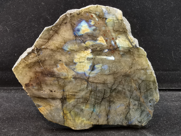 LABRADORITE from Madagascar