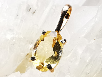 Pendentif : CITRINE