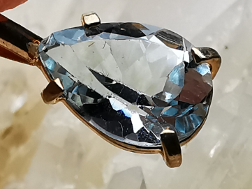 Pendant: AQUAMARINE