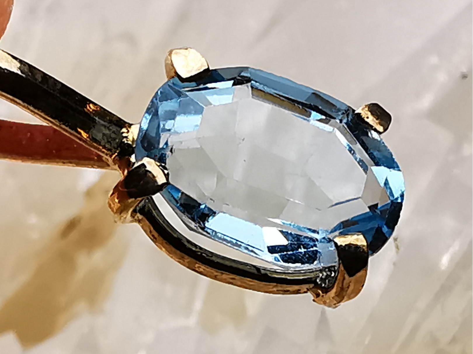 Pendentif : AIGUE-MARINE
