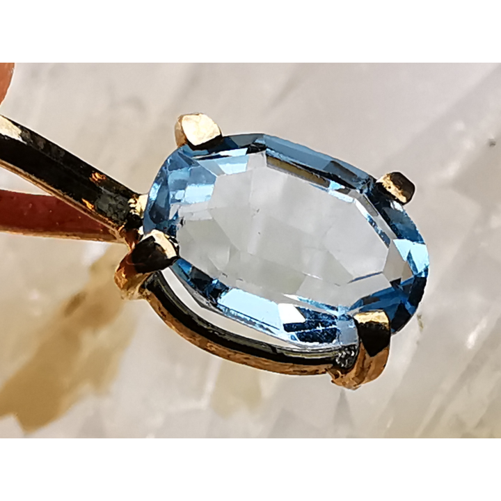 Pendentif : AIGUE-MARINE