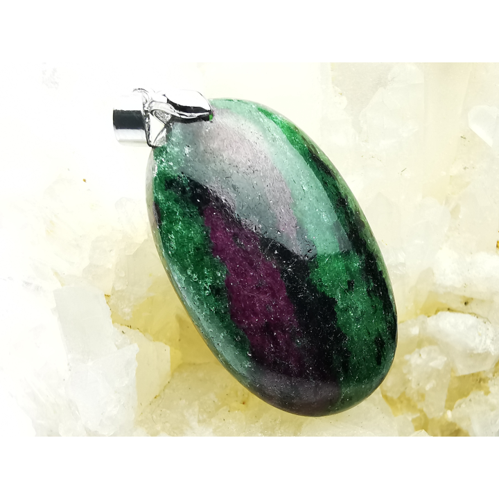 Pendant: Ruby in ZOISITE