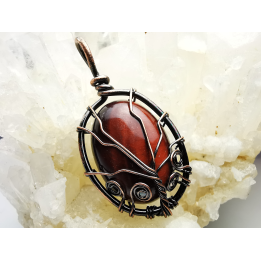 Pendant: OEIL DE TAUREAU