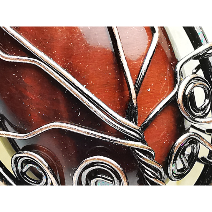Pendentif: OEIL DE TAUREAU