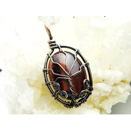 Pendant: OEIL DE TAUREAU