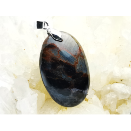 Pendentif : PIETERSITE