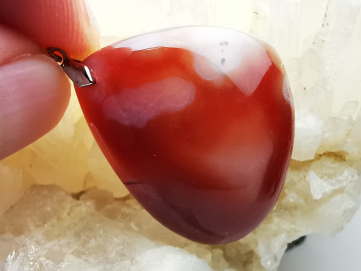 Pendant: CHALCEDONY carnelian