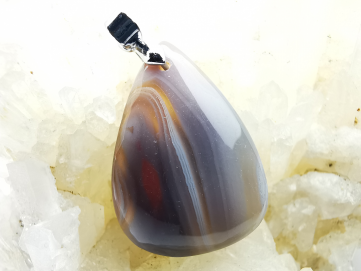 Pendentif : AGATE à bandes / Botswana