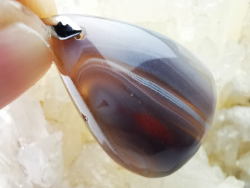 Pendant: Banded AGATE / Botswana