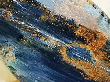 Pendant: PIETERSITE