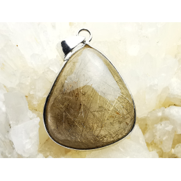 Pendant: QUARTZ with RUTILE