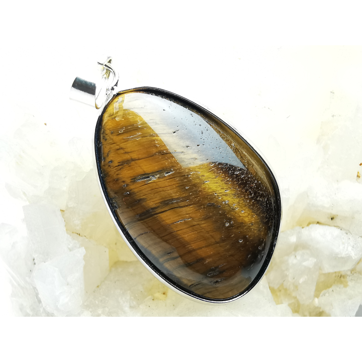 Pendentif : OEIL de TIGRE