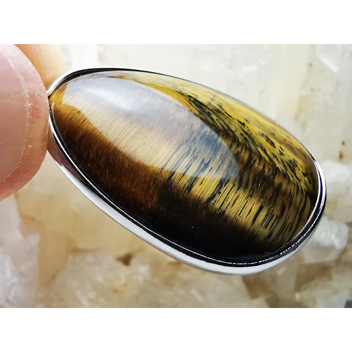 Pendant: TIGER'S EYE