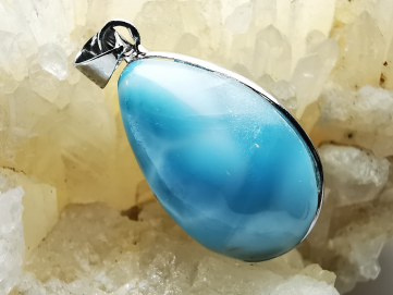 Pendentif : LARIMAR