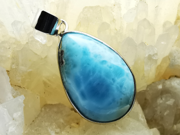 Pendentif : LARIMAR