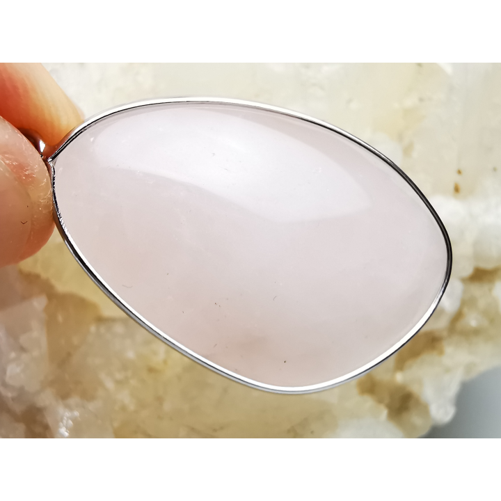 Pendentif : QUARTZ ROSE