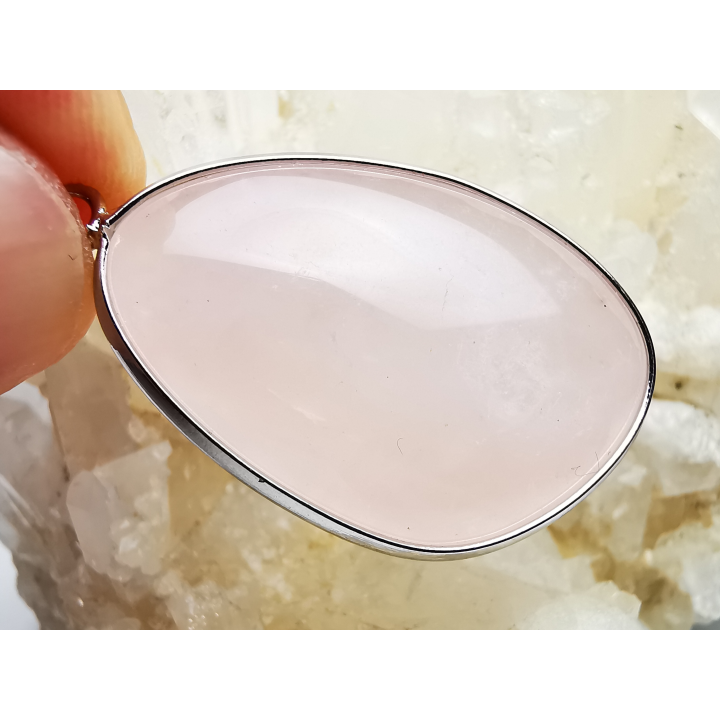 Pendentif : QUARTZ ROSE