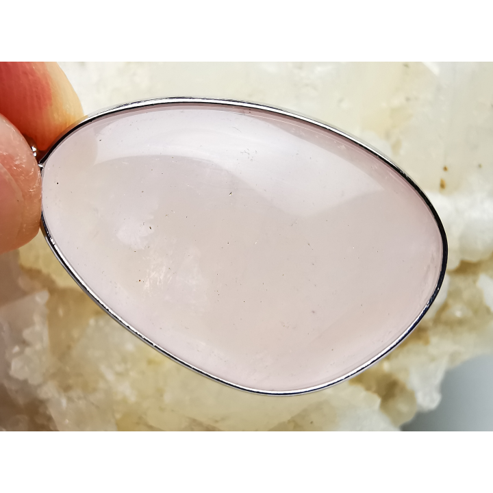 Pendant: PINK QUARTZ