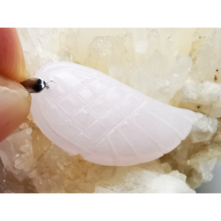 Pendentif : QUARTZ ROSE