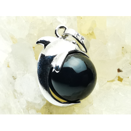 Pendant: ONYX
