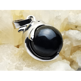 Pendant: ONYX