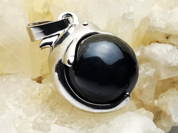 Pendentif : ONYX