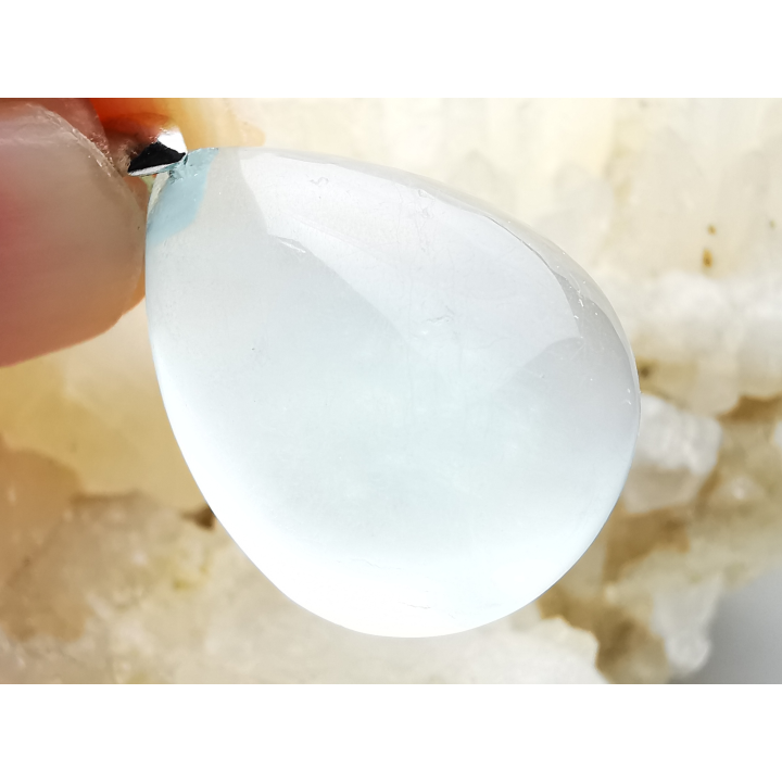 Pendant: white LABRADORITE
