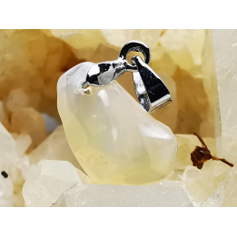 Pendant: OPAL