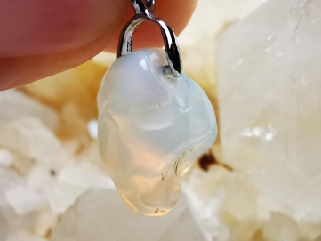 Pendentif : OPALE