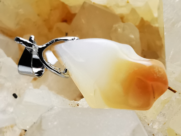 Pendentif : OPALE