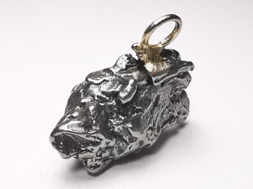 Pendentif : météorite (Sidérite) Campo del Cielo, Argentine