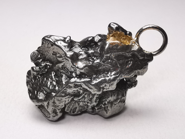 Pendentif : météorite (Sidérite) Campo del Cielo, Argentine