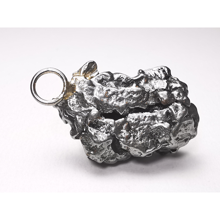 Pendentif : météorite (Sidérite) Campo del Cielo, Argentine